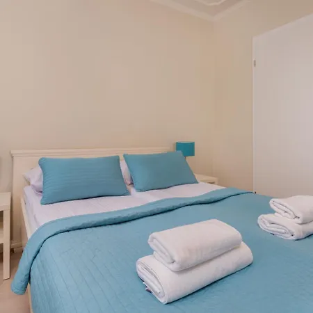 Angela Bed & Breakfast 3*