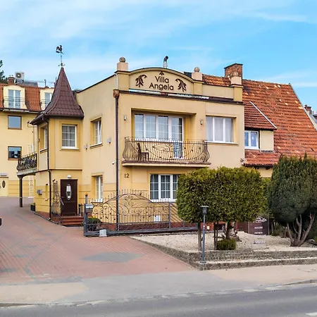 Angela Bed & Breakfast 3*