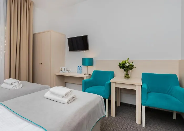 Couette-café Angela 3*